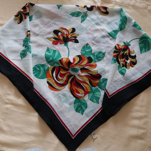 Square scarf new multicolor 82x82cm