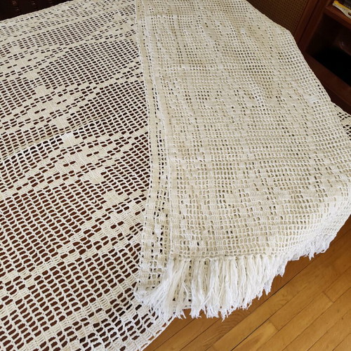 Handmade knitted curtains 105x220 (2) like new without tape