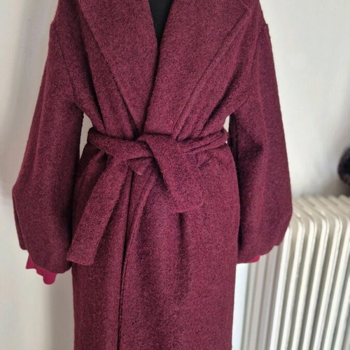 Bordeaux coat one size like new, unworn