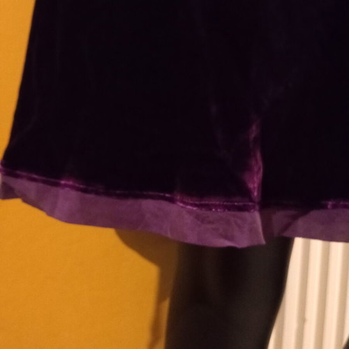 Laura Ashley purple skirt UK 14, viscose and silk