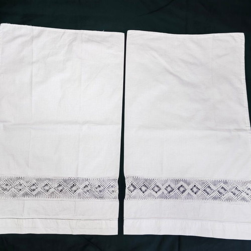 Set of 2 vintage 60s handmade cotton pillowcases like new