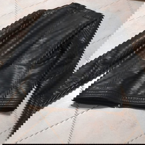ΑΝΔΡΙΚΟ ΜΠΟΥΦΑΝ ΔΕΡΜΑΤΙΝΗ