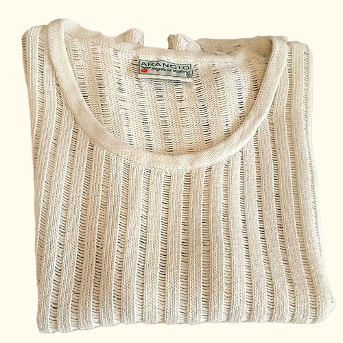 Women's knitted sleeveless top used, size Small, white