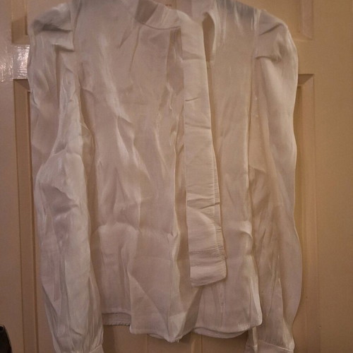 White Zeta Otto blouse satin look size M like new