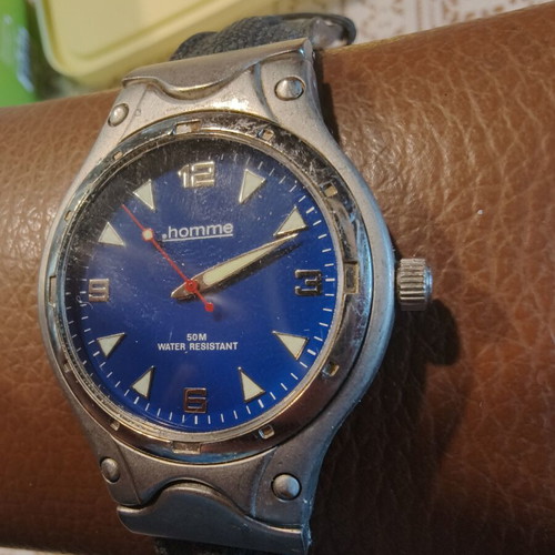 .Homme Vintage Style Men's Quartz Watch Blue Dial used 50M Water Resistant