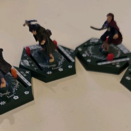 The Lord of the Rings Combat Hex miniatures like new, set of 4