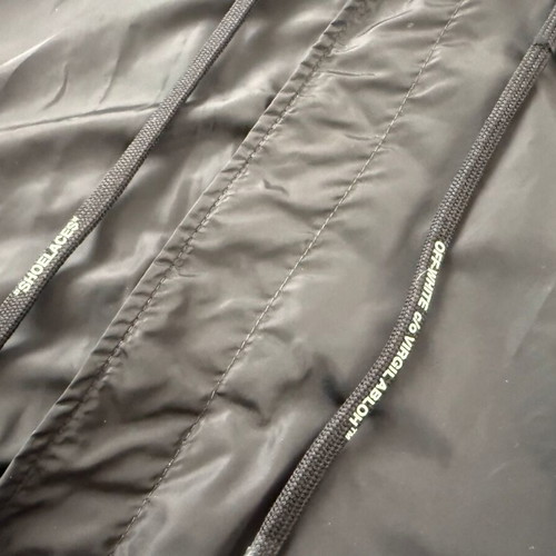 Off-White Unfinished Raincoat FW19 black, like new, size XS fits L