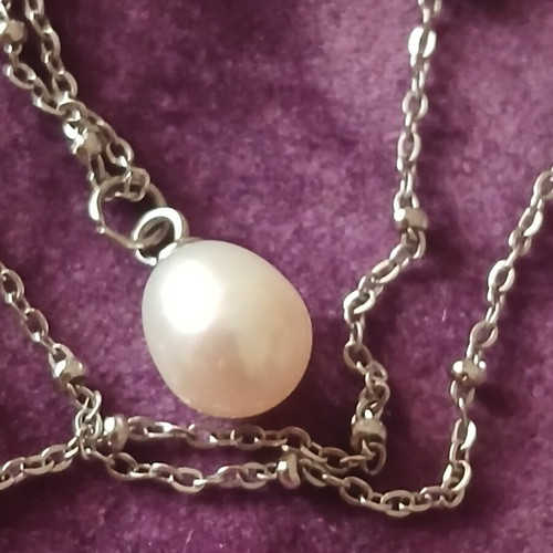 Steel stainless necklace with genuine pearl, 42 cm, like new