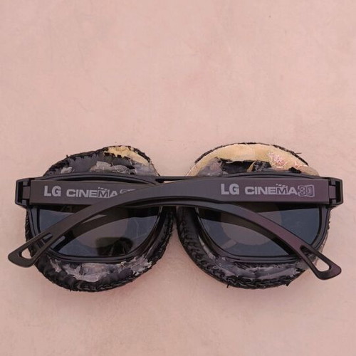 LG Donuts 3D glasses like new