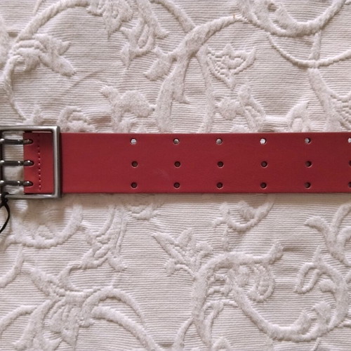 Hugo Boss women's leather belt new, triple buckle, size 90, red