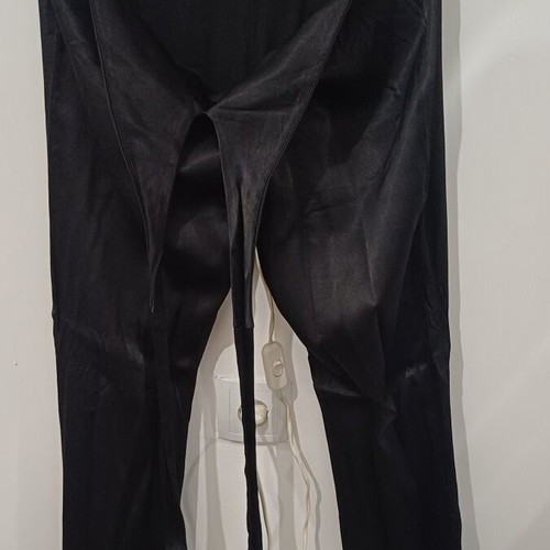 Zara pants with crisscross tie at waist like new, black