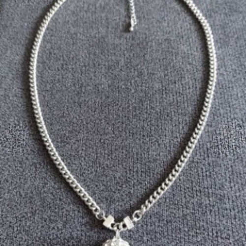 Choker necklaces with ball and zircon, like new, set of three