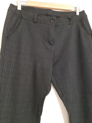 Fitted pants used, size XL, elastic fabric