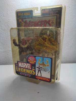 Toybiz Marvel Legends Baron Zemo Masked figure used with comic and accessories