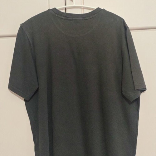 Adidas black t shirt like new, size L