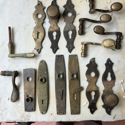 Bronze handles used, all together
