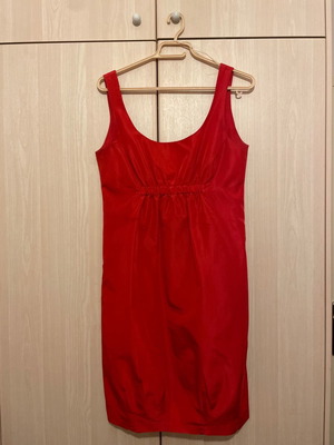 Zara limited red dress for Easter size M
