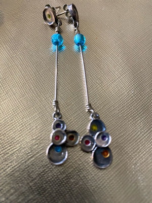 Silver clip-on earrings like new