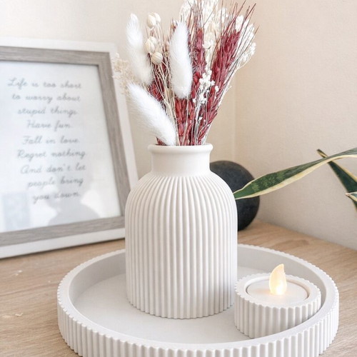 Minimal white decoration set made to order