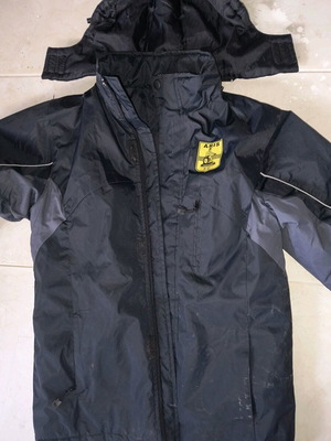 Aris jacket black like new, size XXL