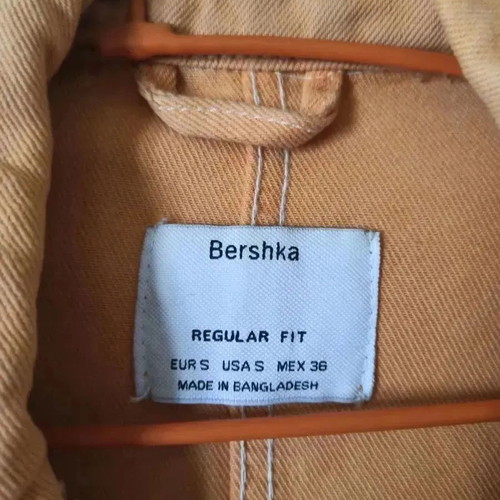 Jean jacket Bershka Small mustard like new