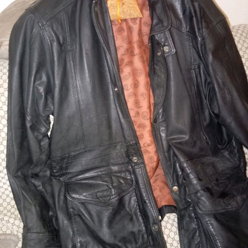 Leather jacket like new, size XXL, black