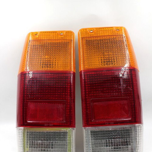 Tail light set for Nissan Vanette C120 C20 new