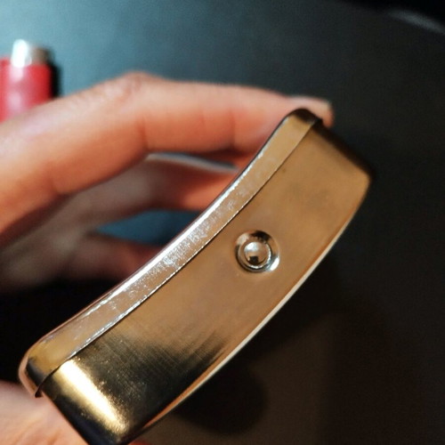 Tobacco case new with cigarette rolling mechanism
