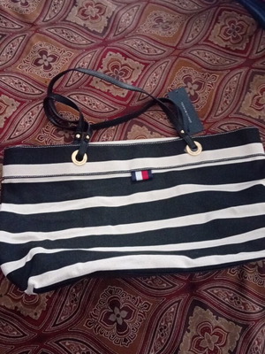 Tommy Hilfiger sea bag new, ideal for beach