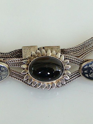 Niello bracelet made of 925 silver used with onyx stone