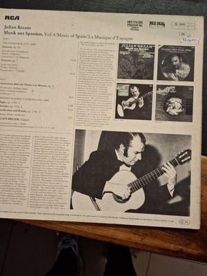 Julian Bream record used