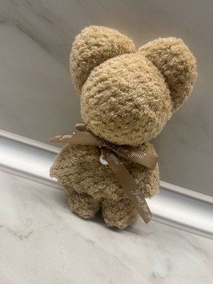 Teddy bear towel in excellent condition