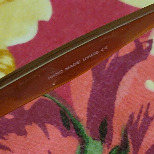 Brown sunglasses