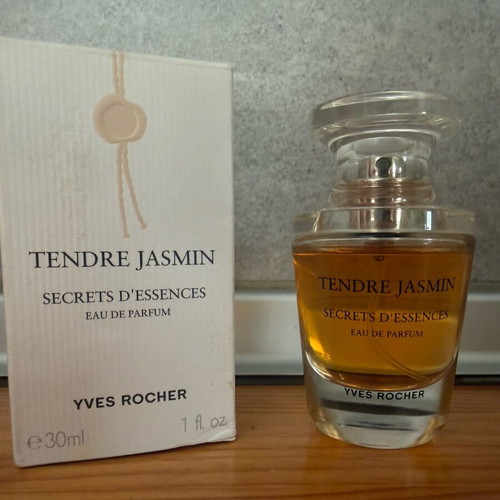 Yves Rocher Tendre Jasmin 30 ml like new