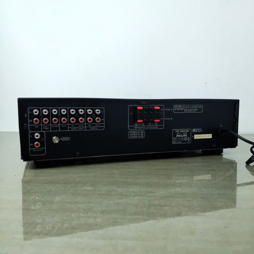Philips FA650 integrated stereo amplifier 2x40W RMS used, phono, made in Japan