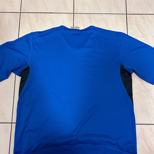 Adidas T shirt male vintage, like new, blue