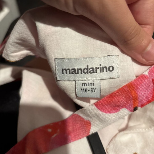 Mandarino Mini floral dress for 6 years old like new