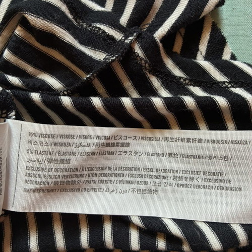 Hollister Womens Striped T-Shirt XS New Nautical Navy White Pocket Tee
