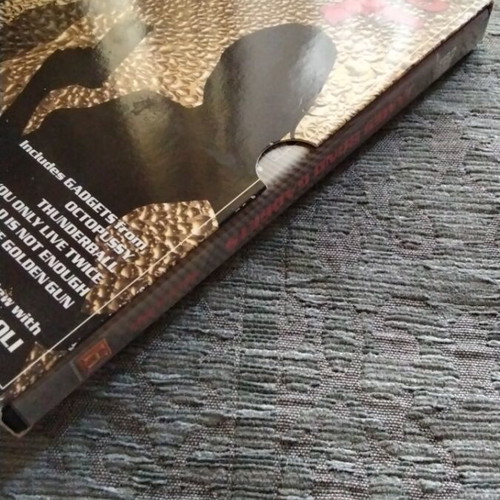 James Bond Gadgets DVD used, rare collectible
