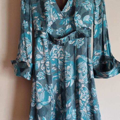 Karen Millen floral silk dress with removable belt, like new, size 38