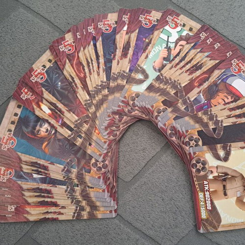 Stranger Things cards pack of 45 new collectible