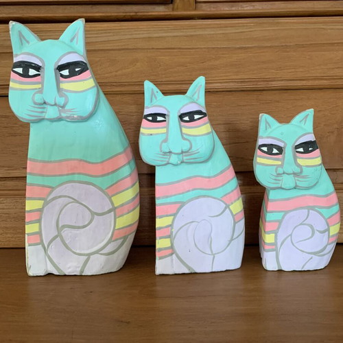 Wooden cat figurines used, set of 3, pastel colors