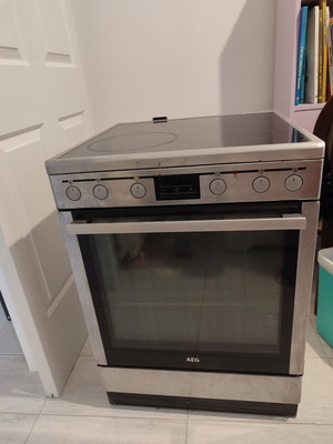 AEG electric stove with ceramic hobs used, good condition