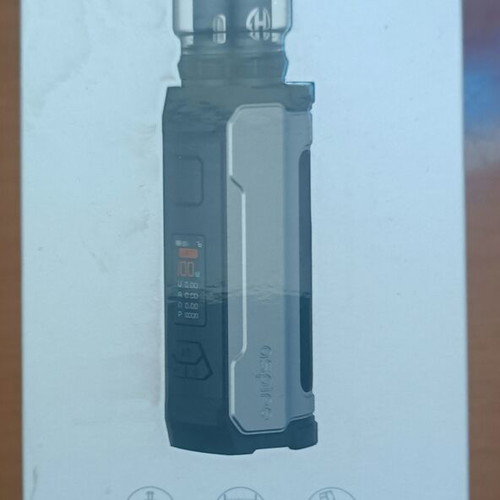 Aspire vaping device like new with battery and accessories