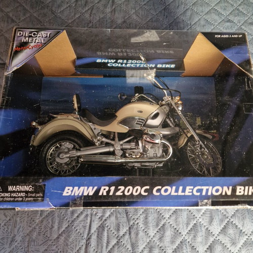 BMW R1200C Model Motorcycle new, die cast metal