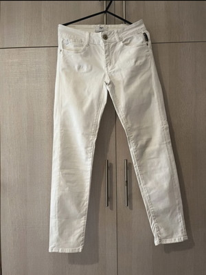 White denim pants used, size S