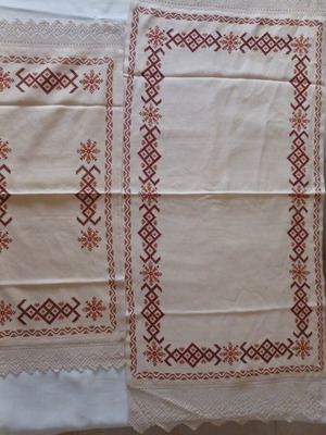 Embroidered linen table runners set of 2, handmade, new