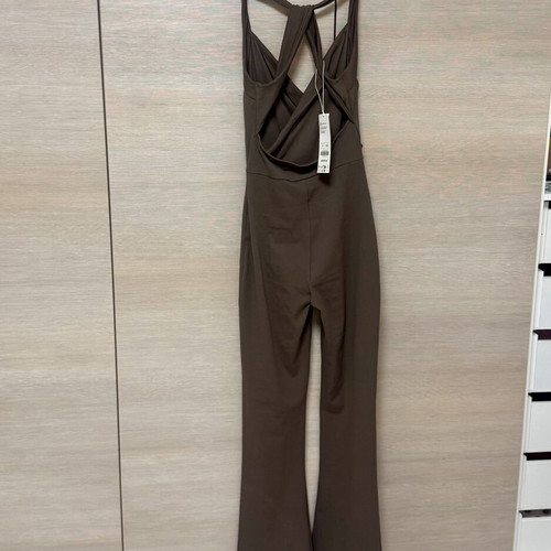 Oysho Comfortlux open back flared jumpsuit leggings, size S