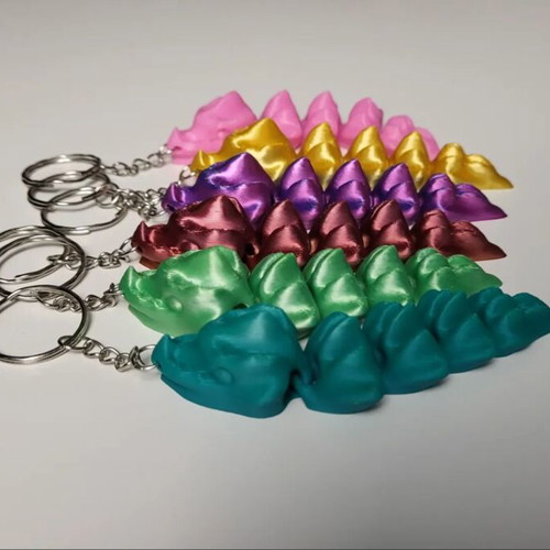Dragon keychain new with realistic design and metal ring