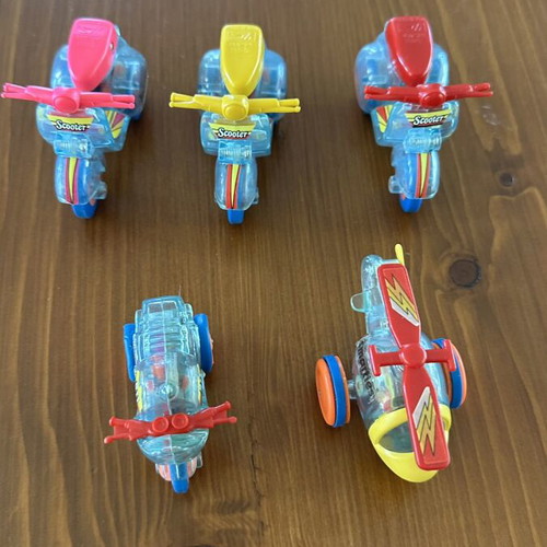 Vintage pull back toys set of 5, like new